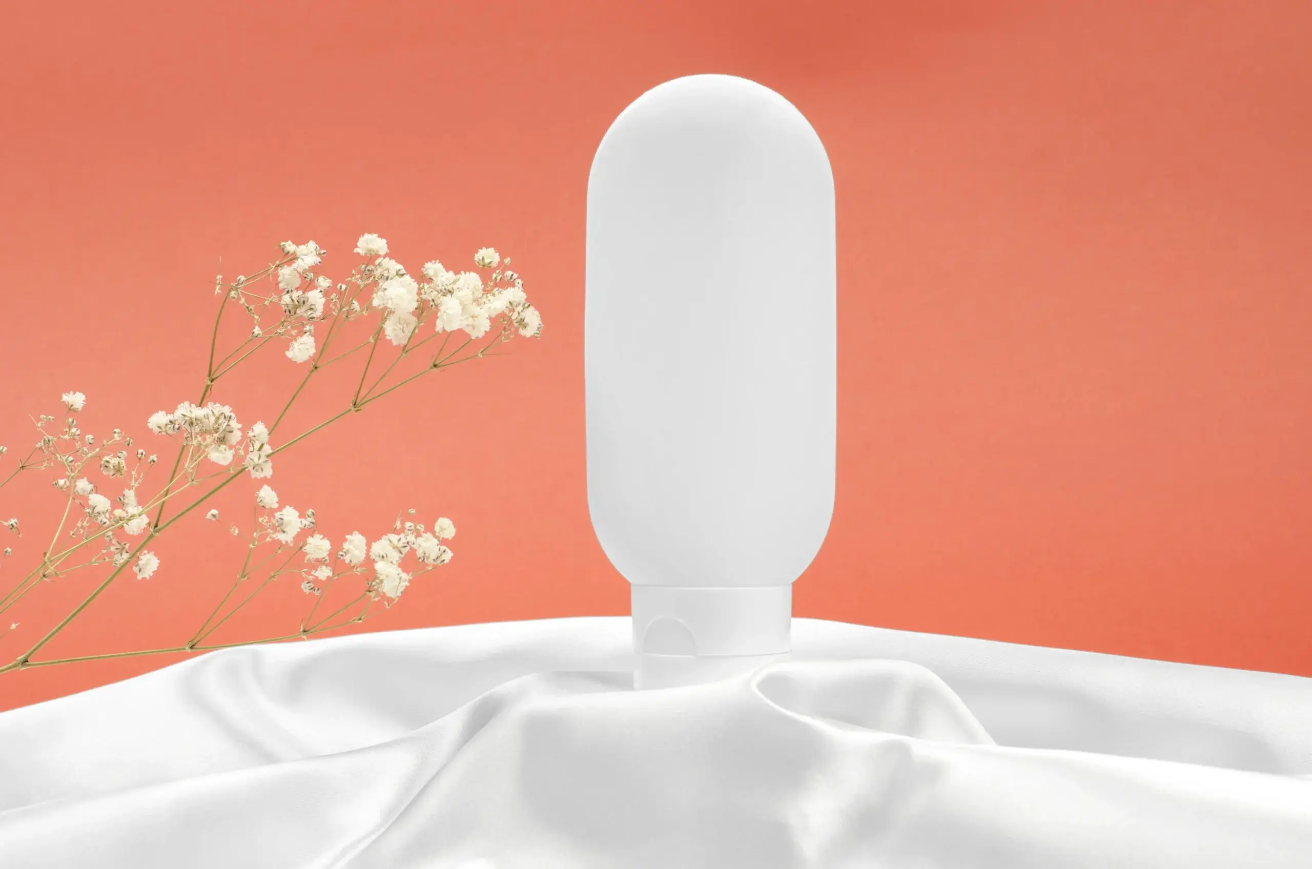 Discover how to choose the best lubricant for older women, understand different types, improve comfort, reduce vaginal dryness, and enhance intimacy after menopause.